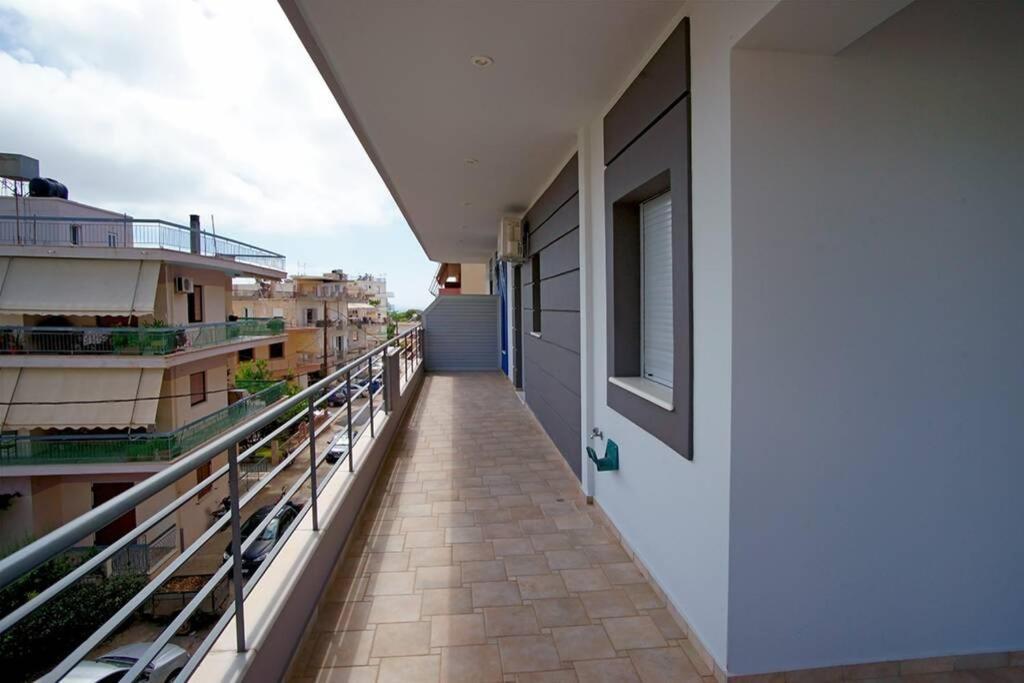 Kyparissia Luxury Home ภายนอก รูปภาพ