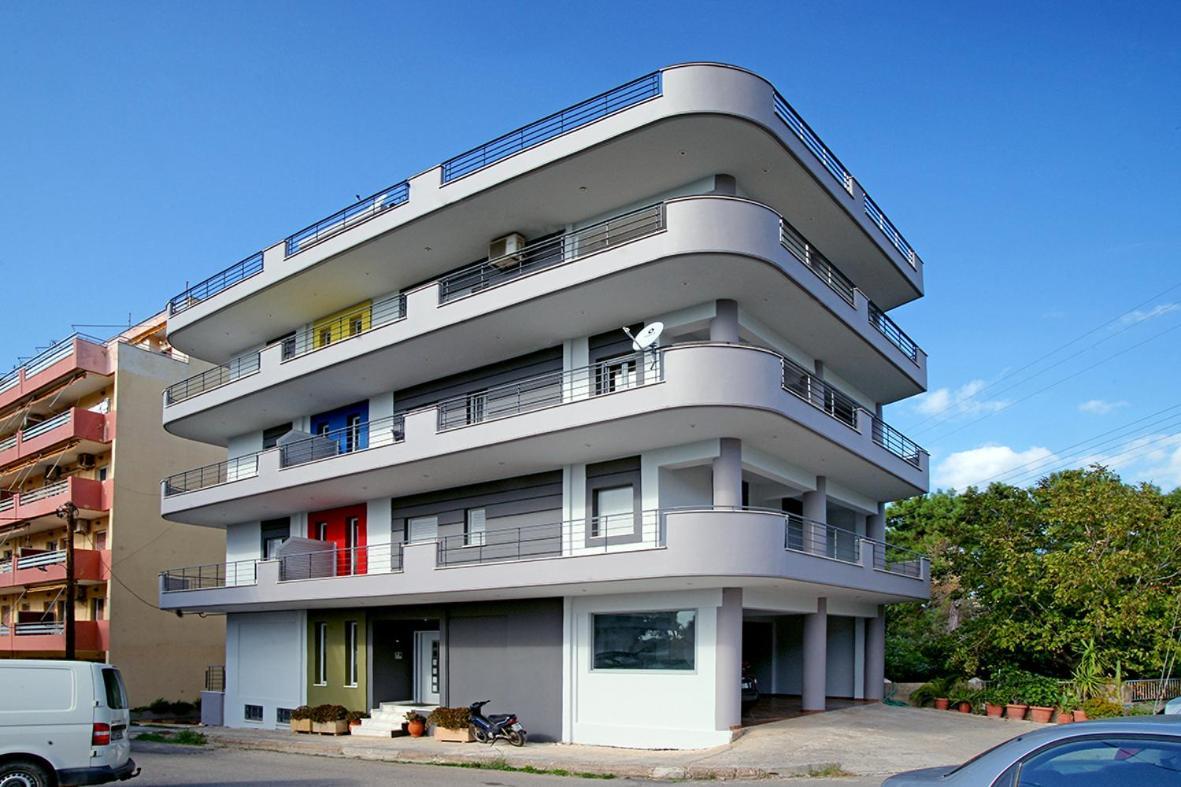 Kyparissia Luxury Home ภายนอก รูปภาพ
